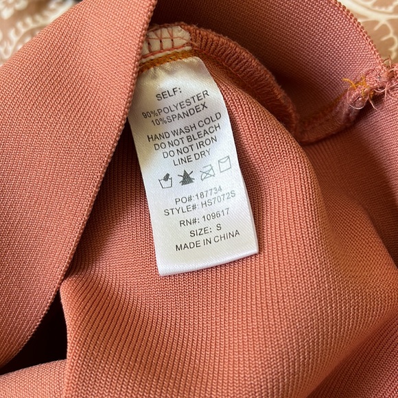 Shinestar Pencil Skirt - Picture 4 of 5